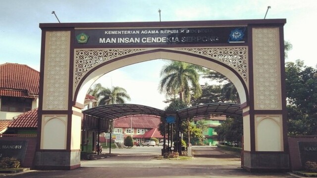 Sekolah Terpopuler di Indonesia